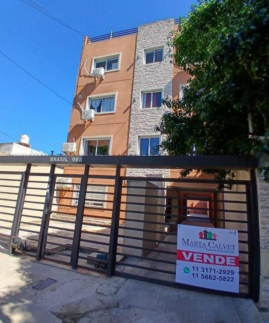 Foto de Semipiso 2 ambientes en Villa Sarmiento con cochera, imagen 1