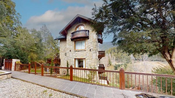 Excelente Propiedad Para Explotacion Turistica o Vivienda 1
