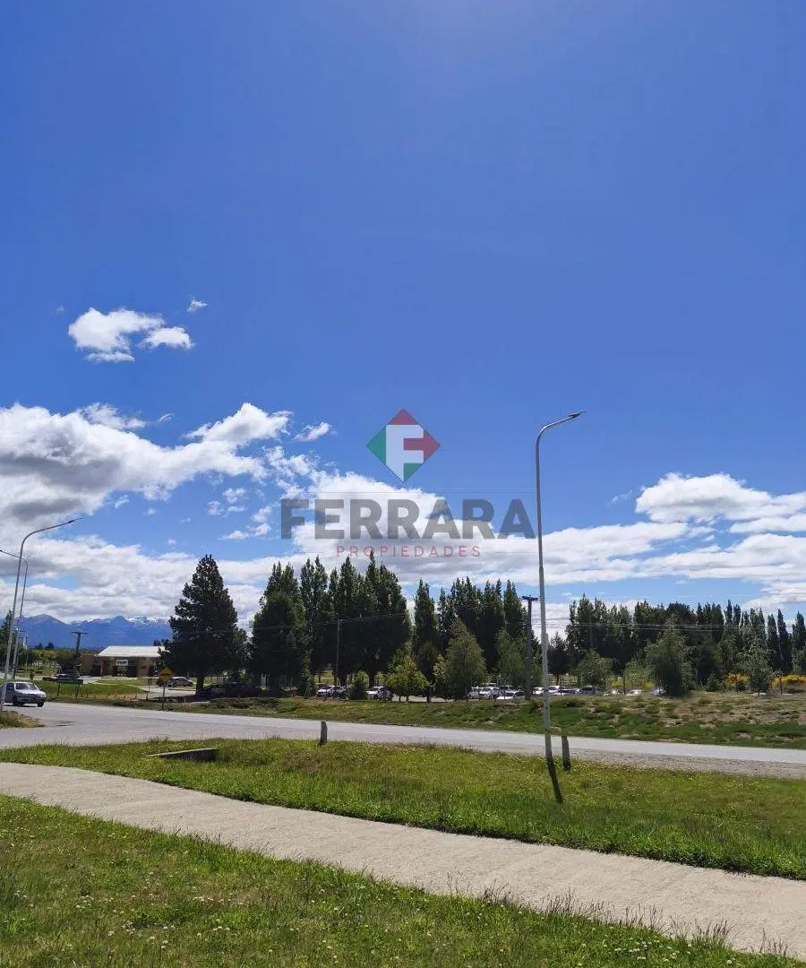Oportunidad única – Terreno en Barrio Entre Pinos, Bariloche – IDEAL INVERSORES! 2