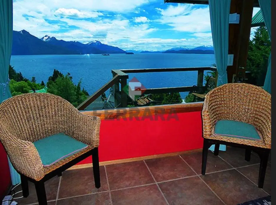 VENTA DE HERMOSO COMPLEJO DE CABAÑAS CON VISTA AL LAGO 5