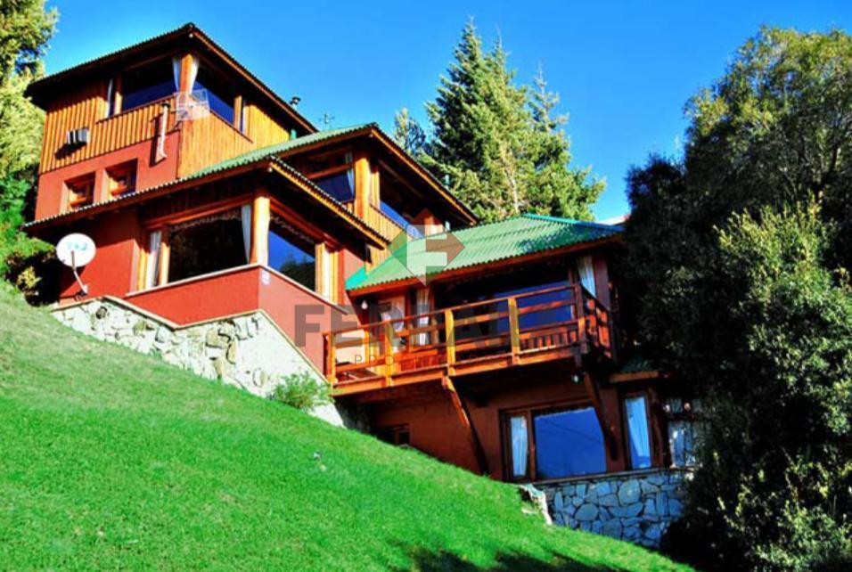 Foto de VENTA DE HERMOSO COMPLEJO DE CABAÑAS CON VISTA AL LAGO, imagen 5