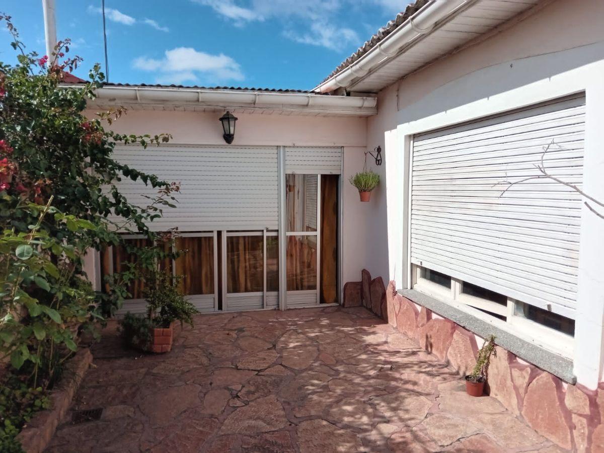 PH 3 ambientes con patio - Independiente - con patio