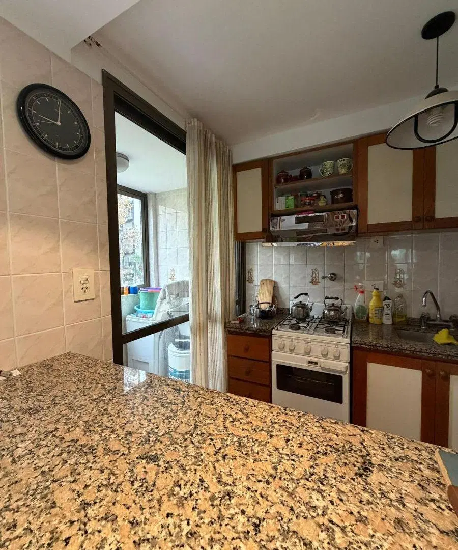 Departamento - Semipiso de 2 ambientes con cochera y baulera - Excelente Edificio 2
