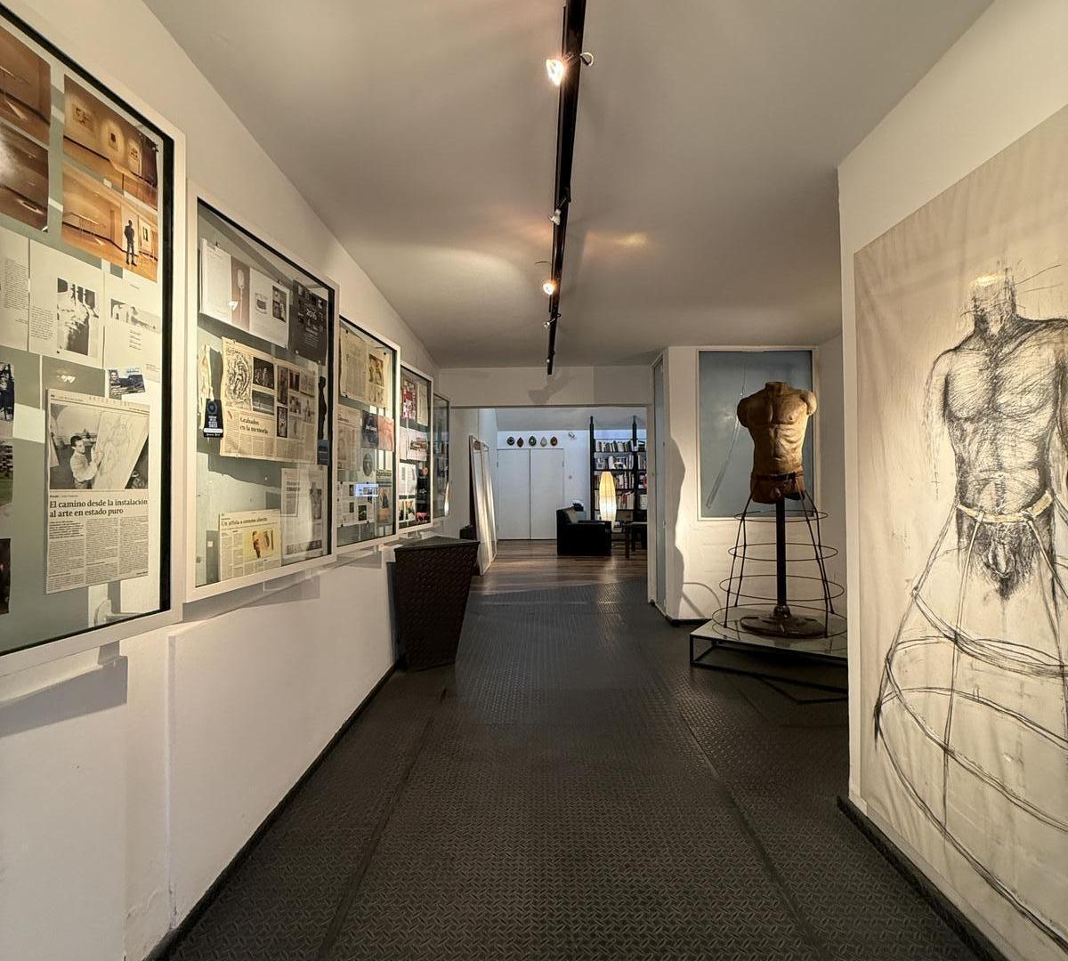 Foto de Casa de Arquitectura de Autor con Identidad Única | Atelier, Teatro y, imagen 3