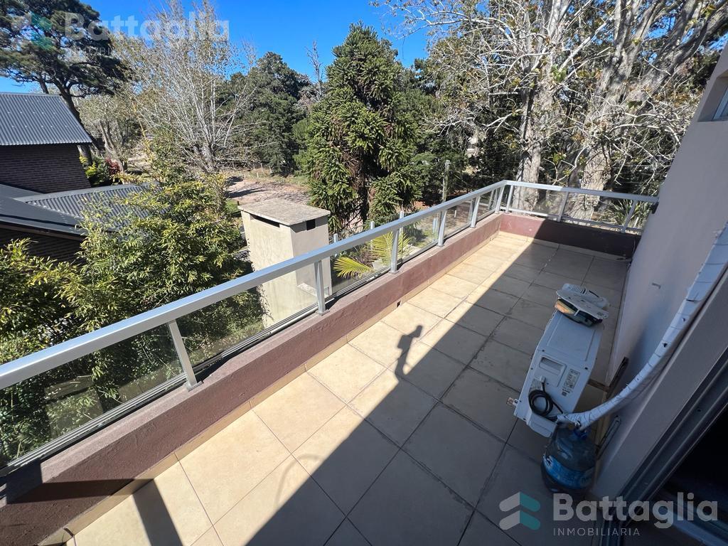 Excelente Departamento con Terraza en Costa Azul 5