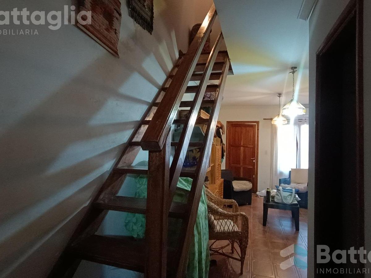 Triplex con Quincho y Jardin a Dos Cuadras del Mar en San Bernardo del Tuyu 2