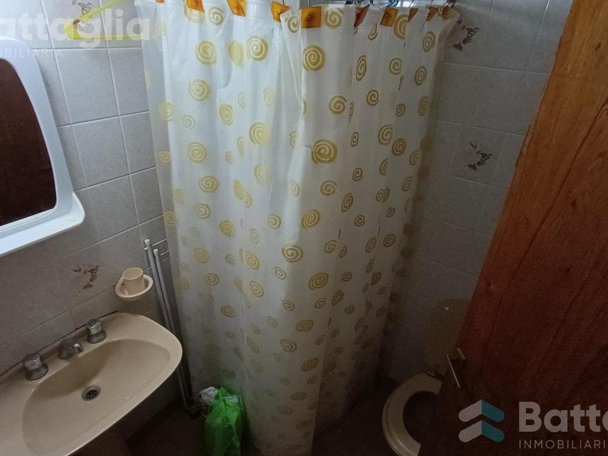 Triplex con Quincho y Jardin a Dos Cuadras del Mar en San Bernardo del Tuyu 5