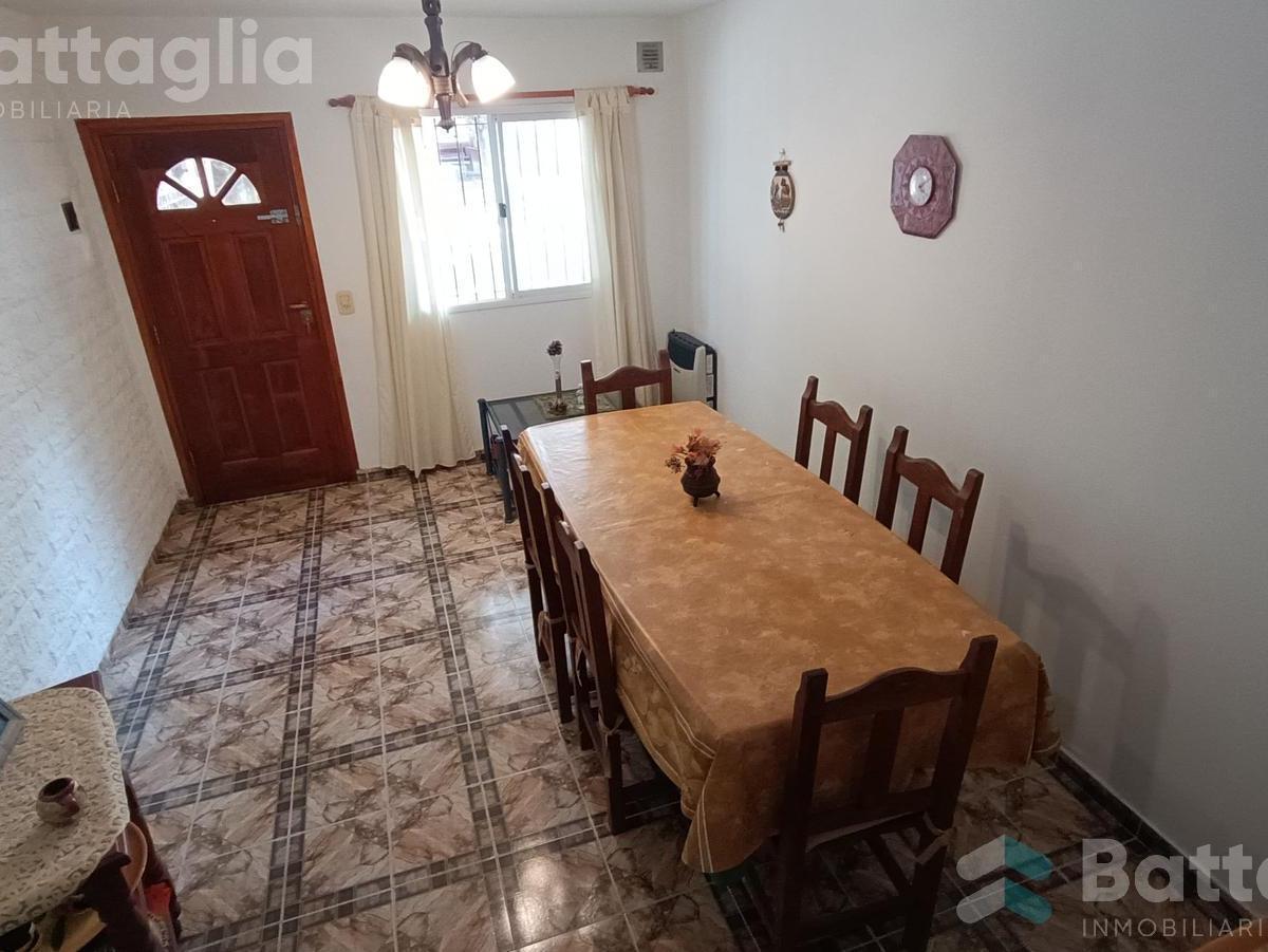 Excelente Triplex a Dos Cuadras del Mar, Gas Natural, en San Bernardo 1