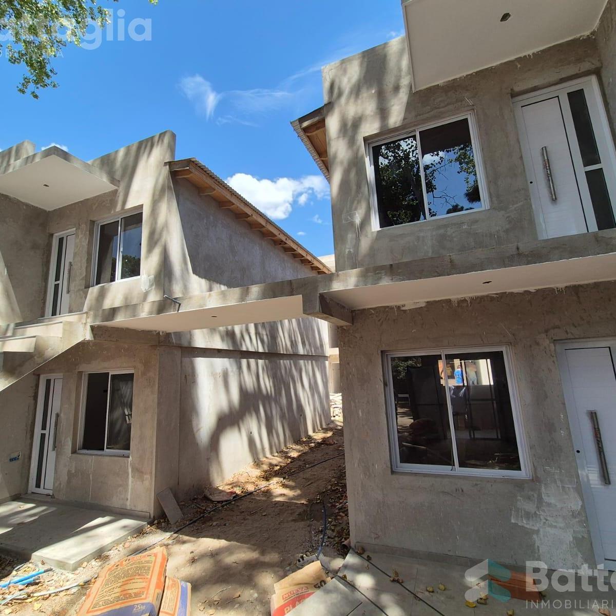 Departamento con Cochera y Parilla en Primer Piso 1