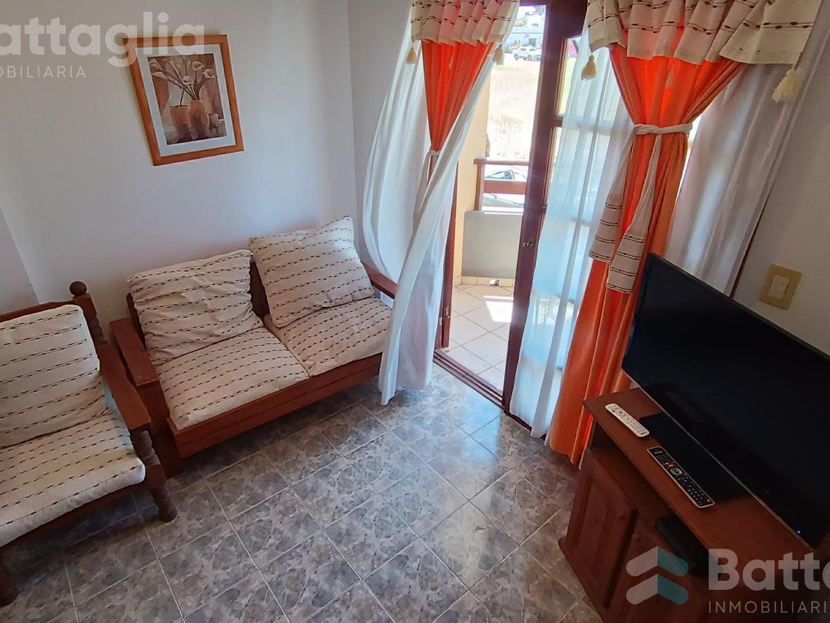 Excelente Departamento con Cochera y Parrilla en San Bernardo 5