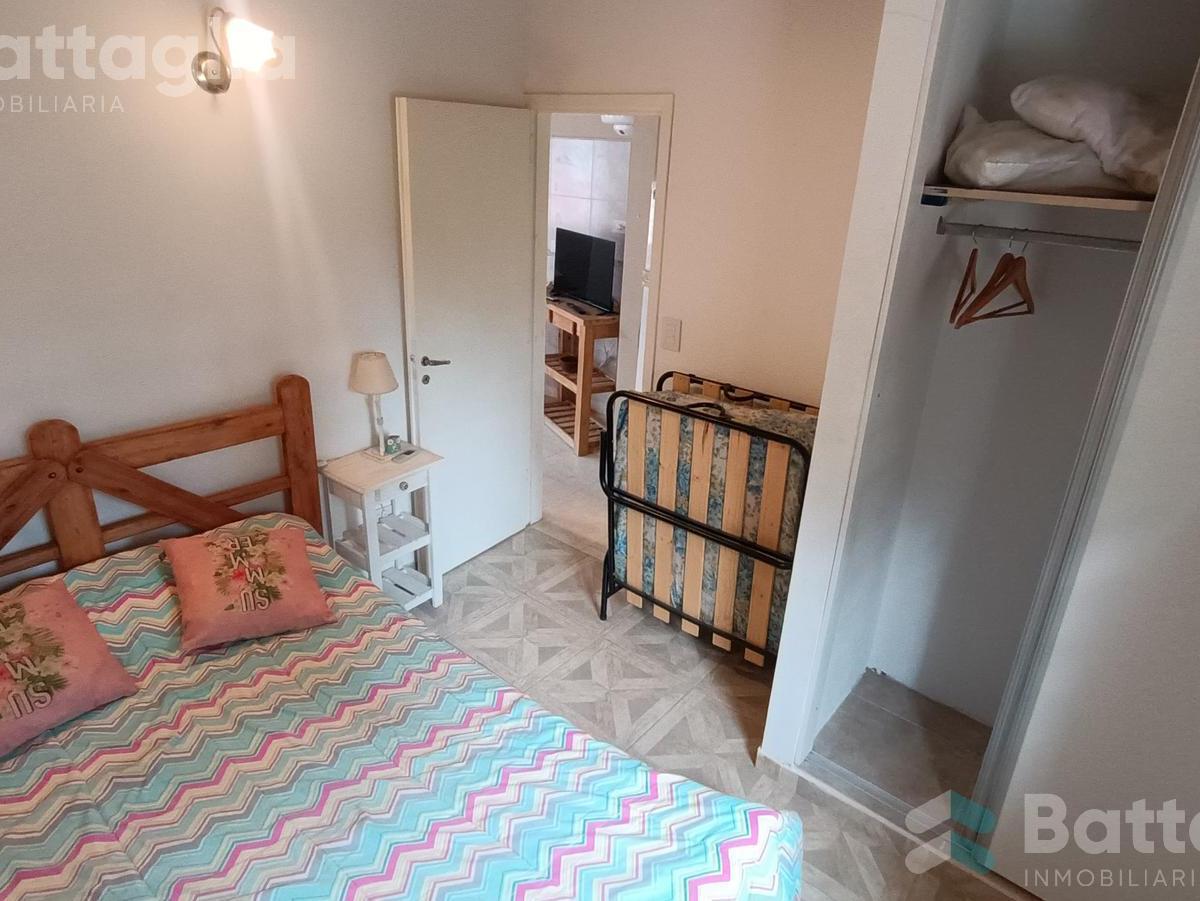 Impecable Departamento Dos Ambientes con Cochera en Costa Azul 1