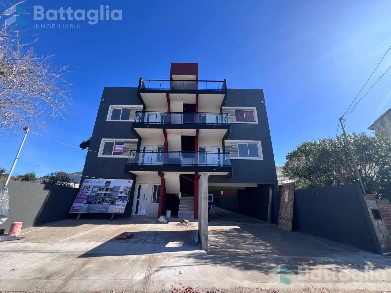Tres ambientes con parrilla y cochera a metros del mar en Nueva Atlantis 3