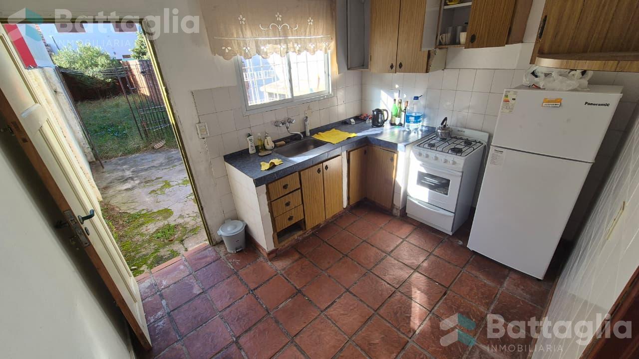 Foto de Triplex a cuatro cuadras del mar en Costa Azul, imagen 2