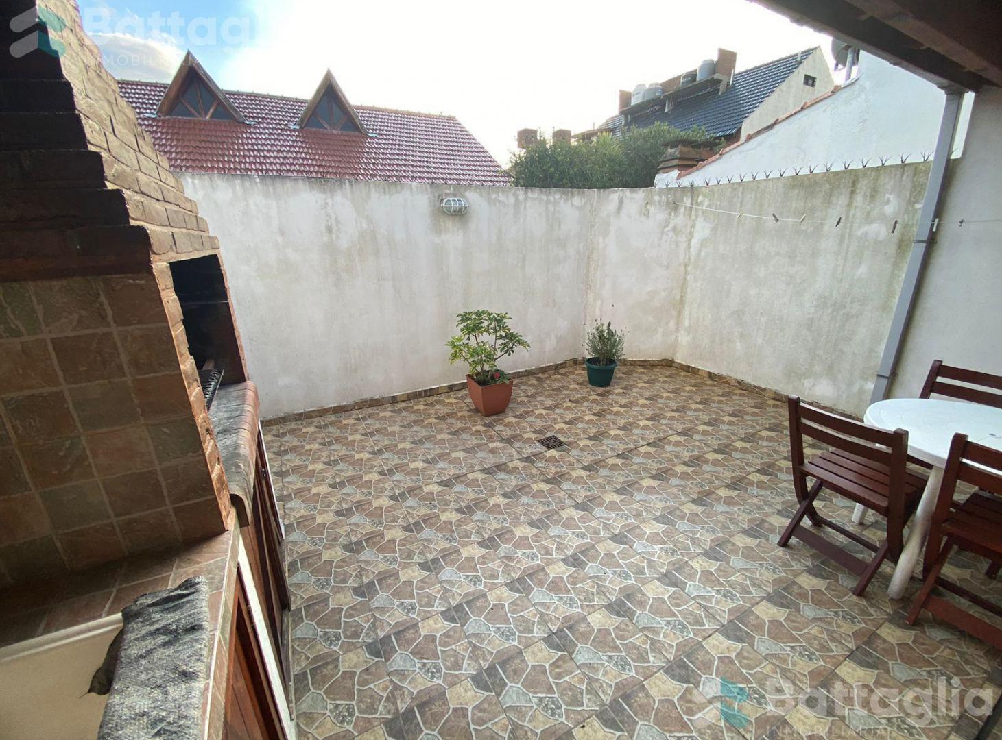 Foto de EXCELENTE DUPLEX en Costa Azul con gas natural, imagen 4