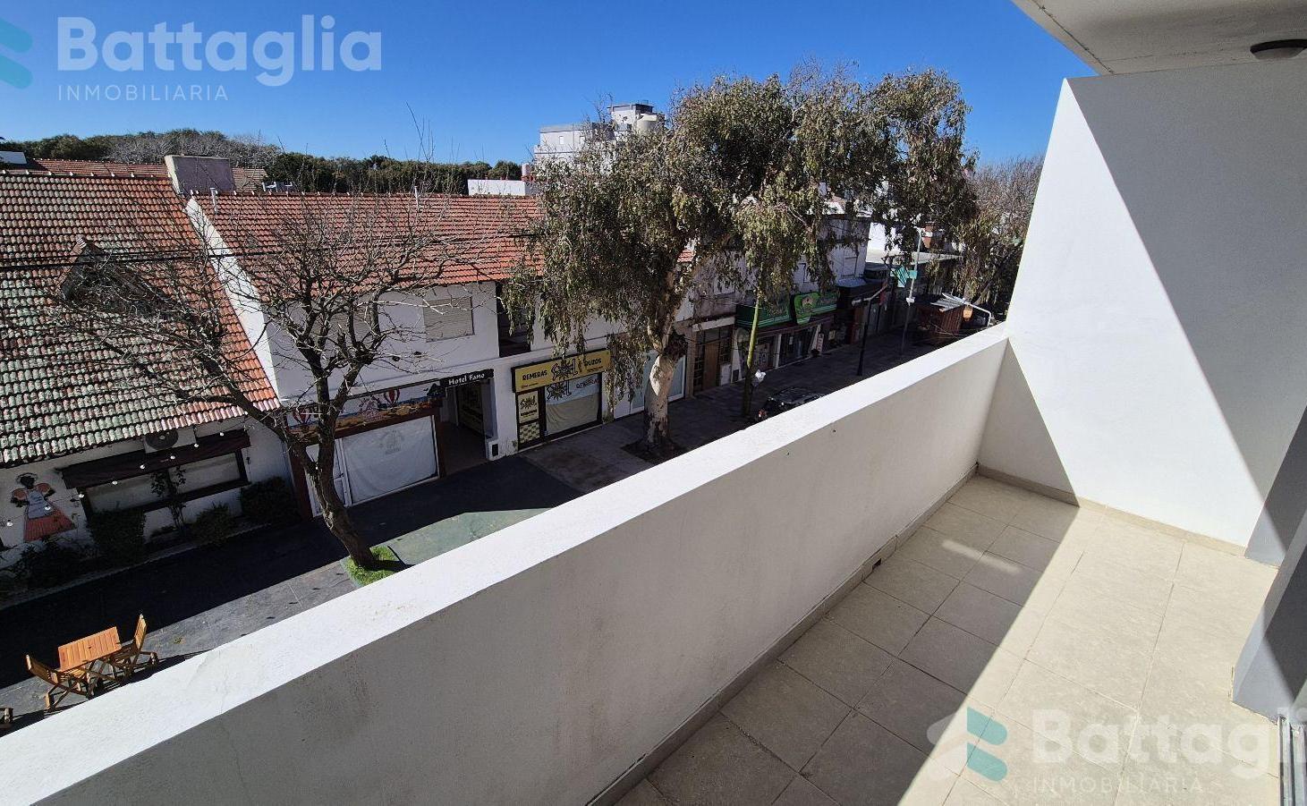 Foto de Dos ambientes con cochera en pleno centro de La Lucila, imagen 4