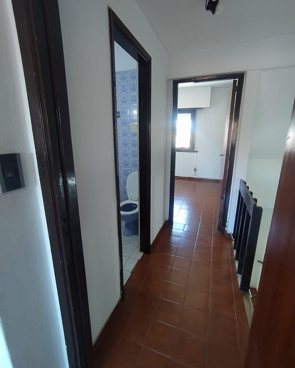 Duplex 3 Ambientes Patio y Cochera. Laprida y Chaco 4