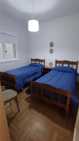 LA PERLA - Alquiler temporada estudiantil 2026 departamento 3 ambientes 3
