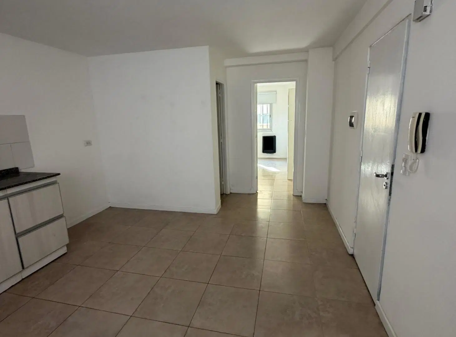 Alquiler 2 ambientes Aldrey 4