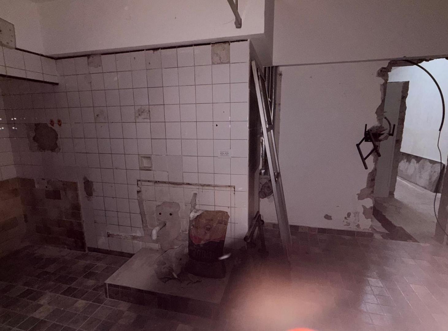 Foto de LIBERTAD ESQUINA GUIDO - Se alquila local comercial 36 meses, imagen 5