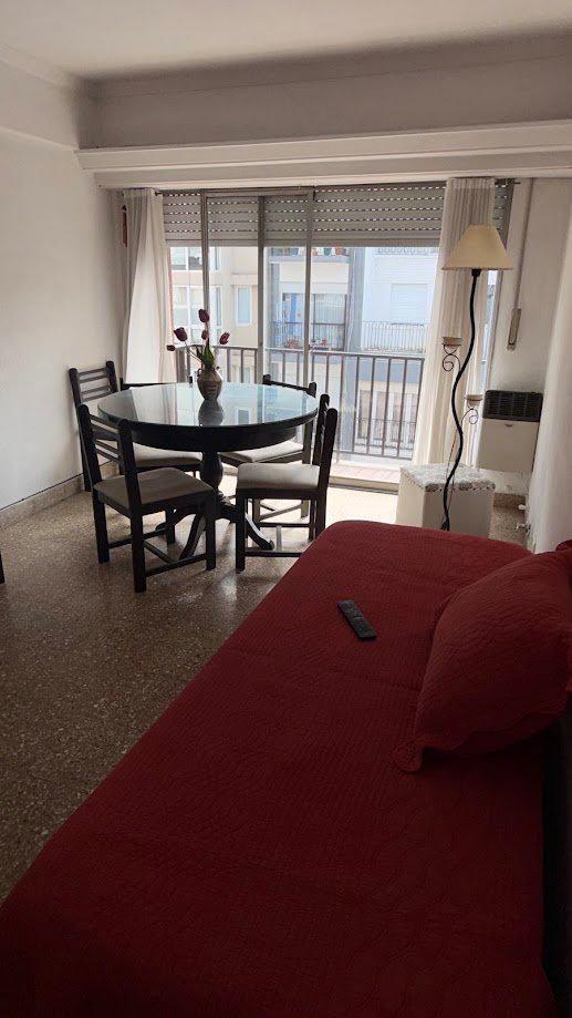Foto de CENTRO - Se alquila departamento 2 ambientes por 24 meses, imagen 4