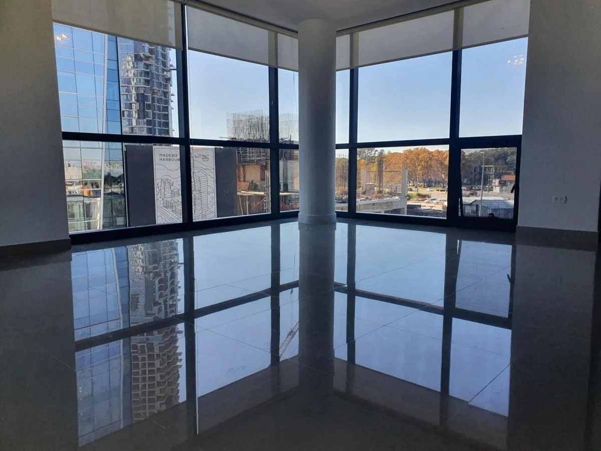 Venta 3 ambientes en Puerto Madero