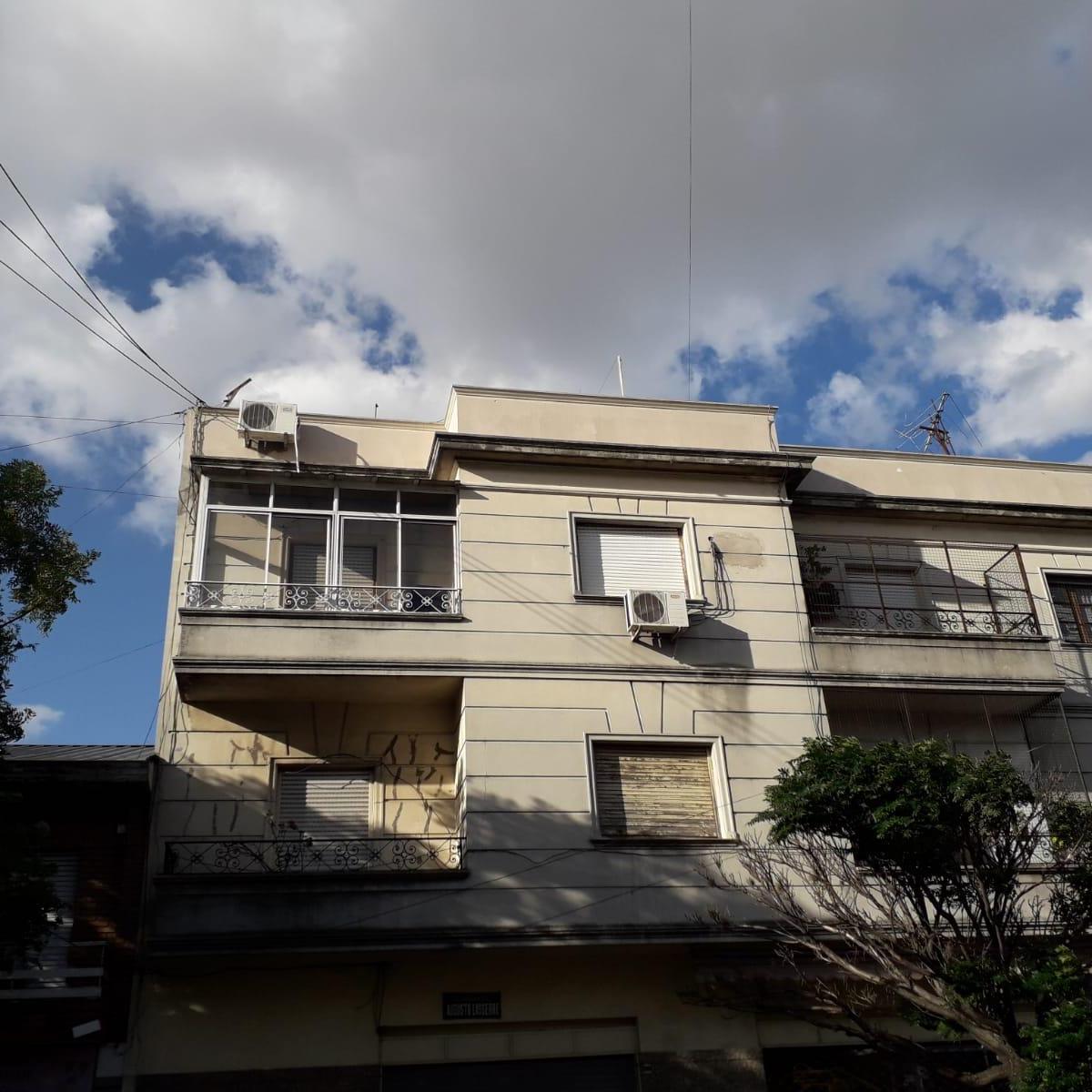 Excelente Departamento 3 Amb, 64 m, Barrio Naón, Mataderos 4