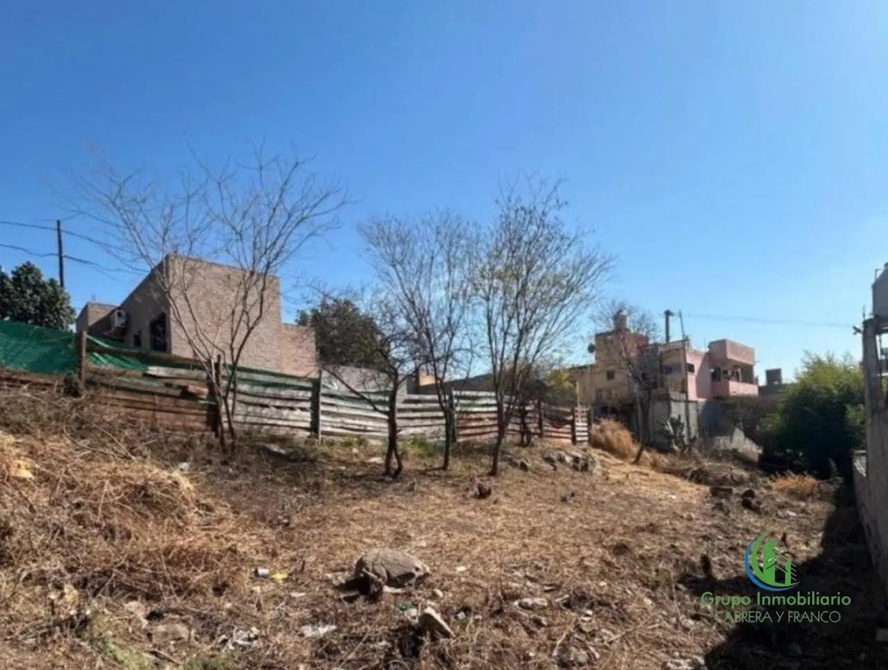 GRAN OPORTUNIDAD ! apto a duplex - terreno en La Calera- 317m2. Escucho oferta contado!!! 5