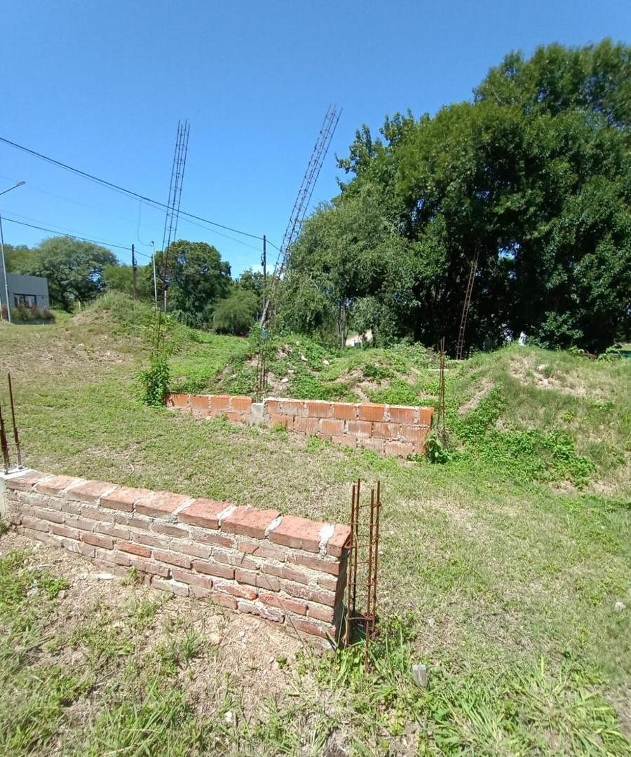Foto de Terreno en Villa Catalina con mejoras!!!, imagen 1
