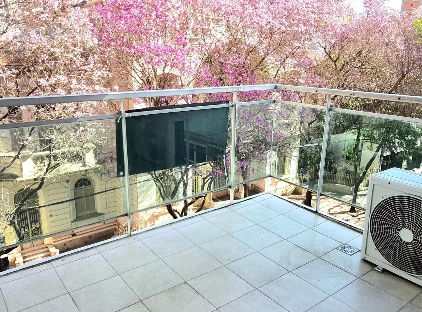 Foto de Alquiler Monoambiente Premium al frente Balcon Terraza con Parrillero, imagen 5