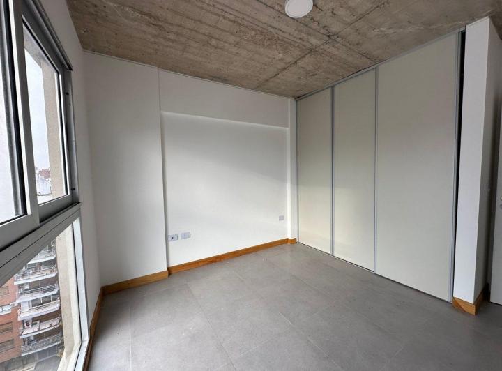 VENTA TRIPLEX 3 AMBIENTES CON PLAYROOM Y COCHERA 5