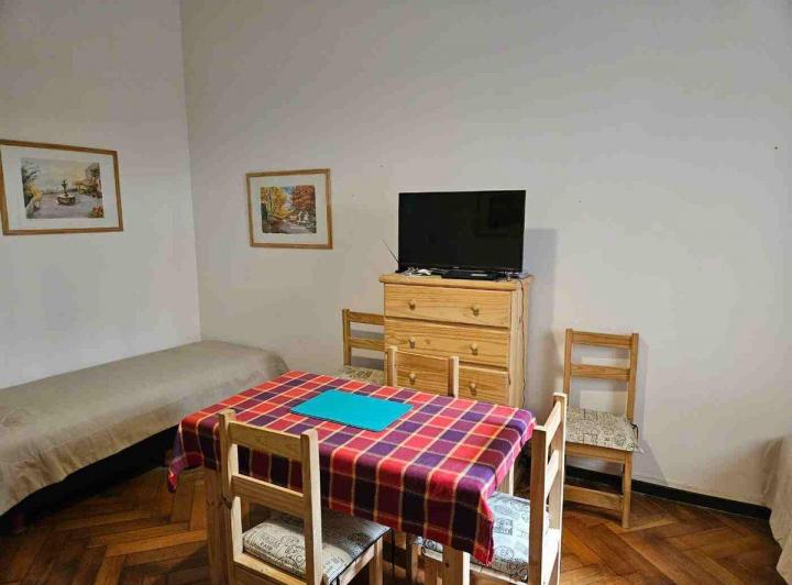 VENTA DTO 2 AMB MICROCENTRO AMOBLADO 5