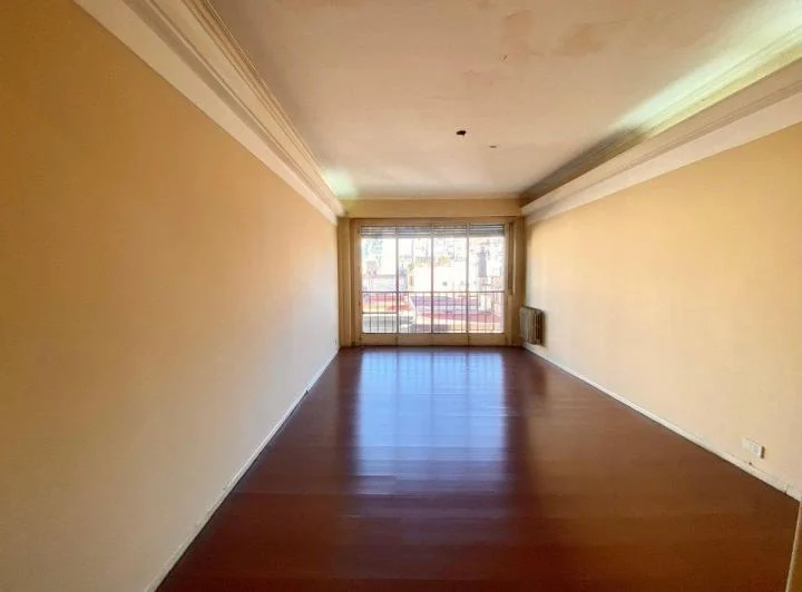 VENTA SEMIPISO 3 AMB. CON DEPENDENCIA. SAN NICOLÁS 2