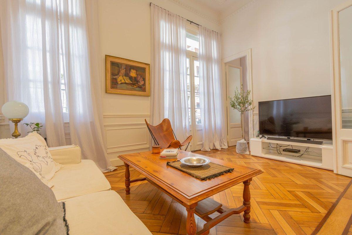 ALQUILER TEMPORARIO 3 AMB CON PATIO, PISO,RECOLETA