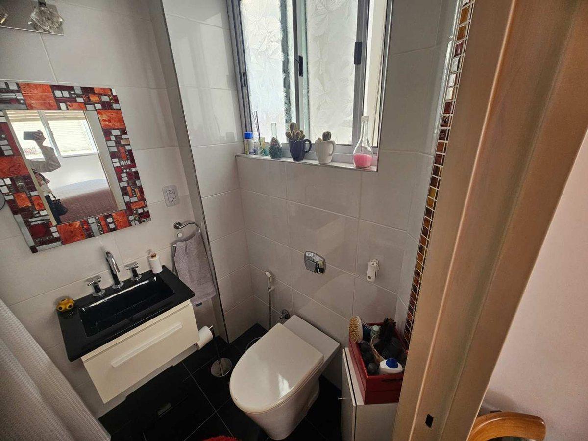 Foto de VENTA DEPARTAMENTO DE 2 AMB EN ZONA DE FACULTADES, imagen 2