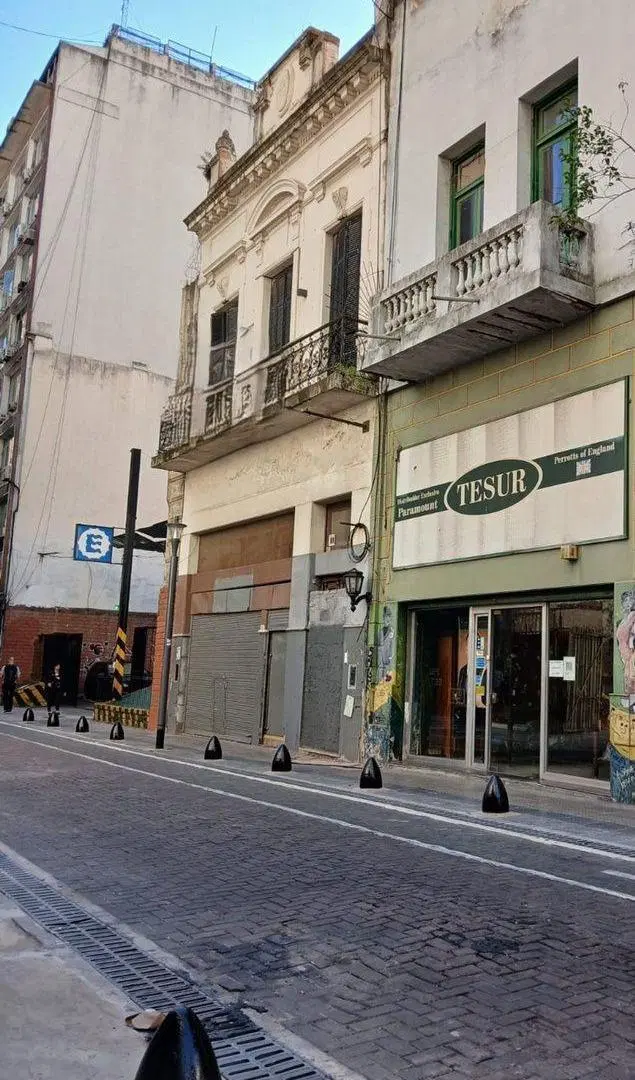 LOTE + PROYECTO APROBADO - A MTS AV. 9 DE JULIO 8
