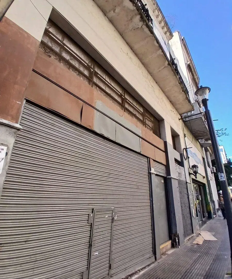 LOTE + PROYECTO APROBADO - A MTS AV. 9 DE JULIO 4