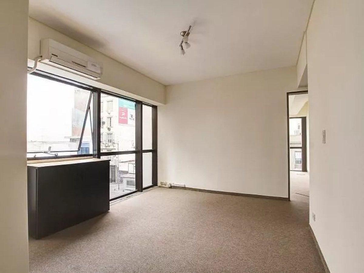 Foto de VENTA OFICINA CON BAÑO Y KICHENETTE 4 DESPACHOS, imagen 3