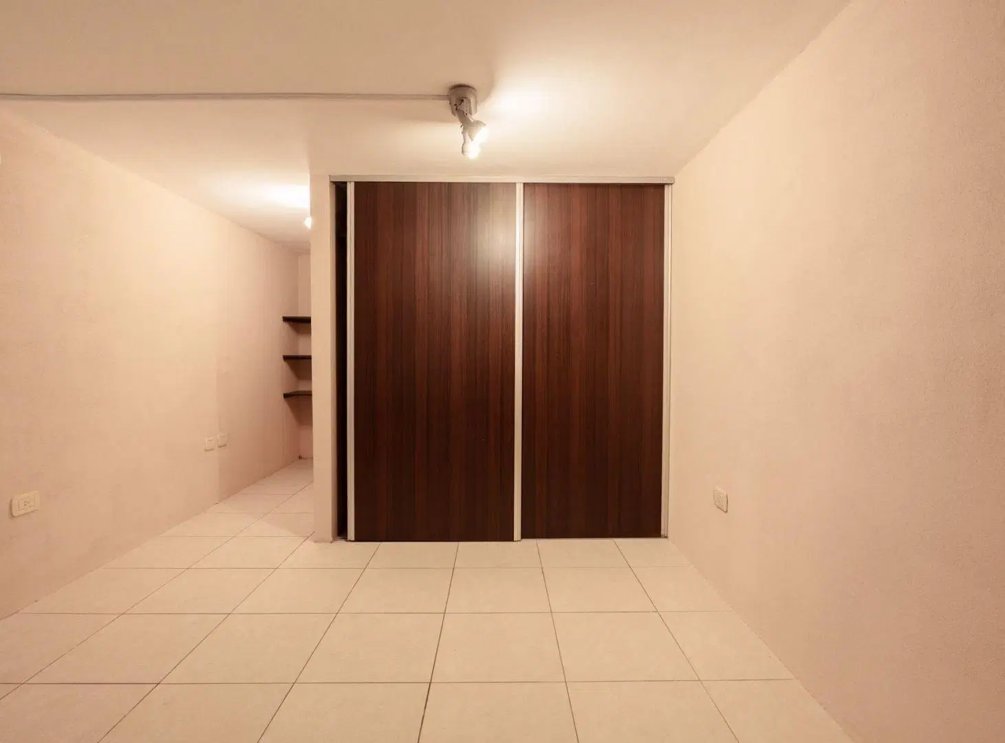 VENTA DEPARTAMENTO 2 AMB DÚPLEX PB AL FRENTE 5