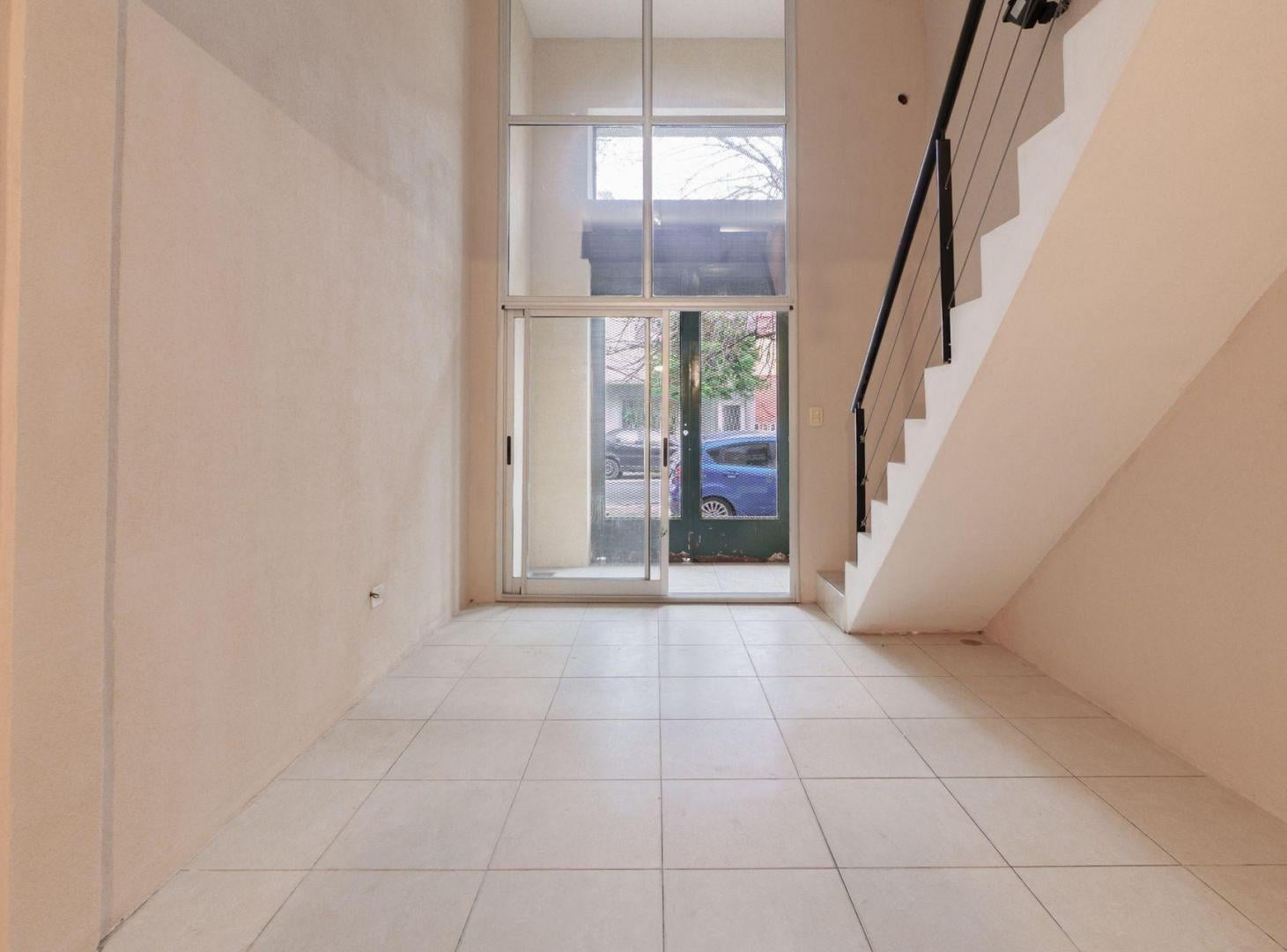 VENTA DEPARTAMENTO 2 AMB DÚPLEX PB AL FRENTE