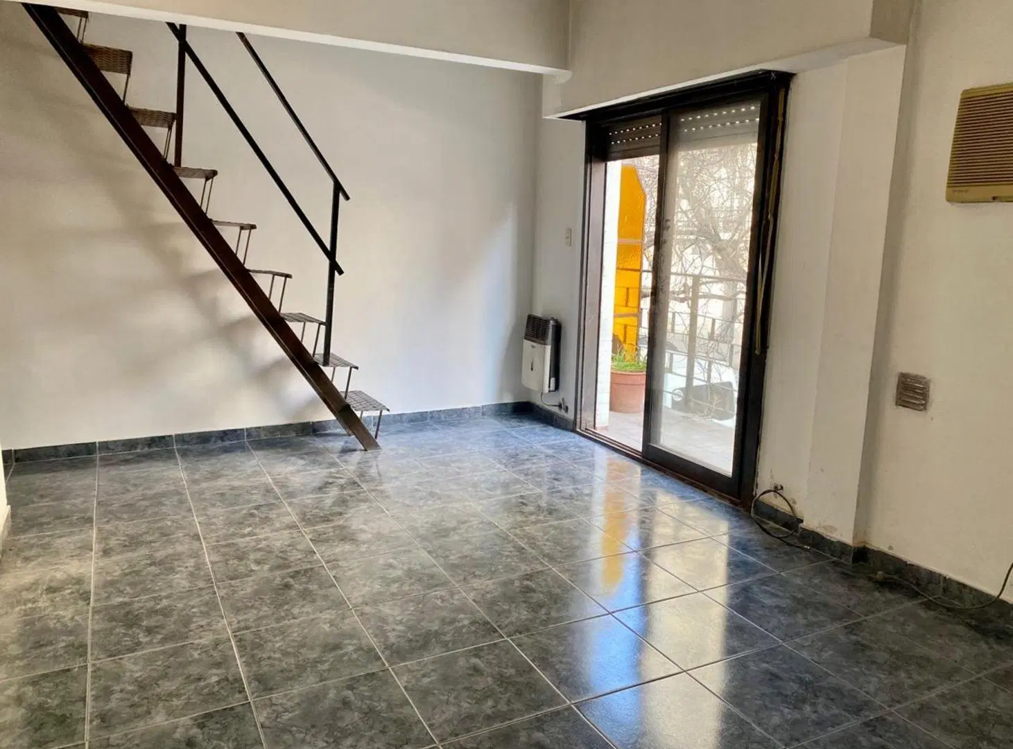 VTA DUPLEX 3 AMB-S. CRISTOBAL (1° piso x escalera) 4