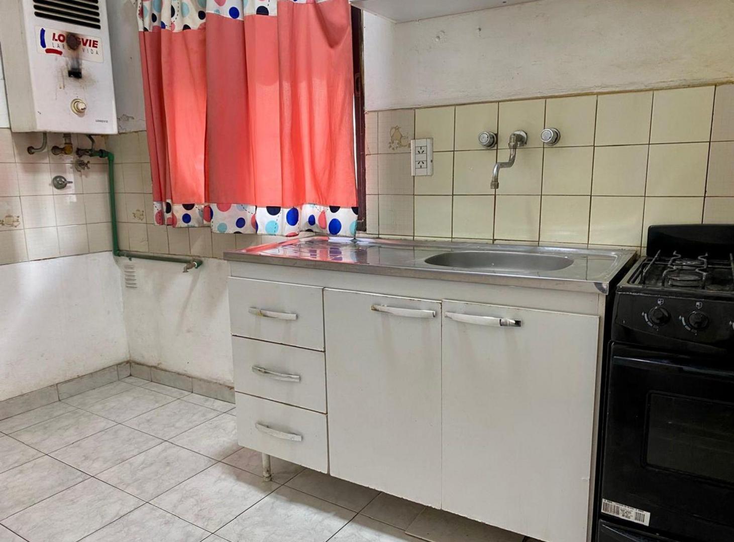 VTA DUPLEX 3 AMB-S. CRISTOBAL (1° piso x escalera)