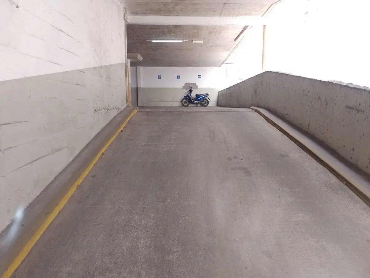 2 Cocheras en venta en Micro Centro 4