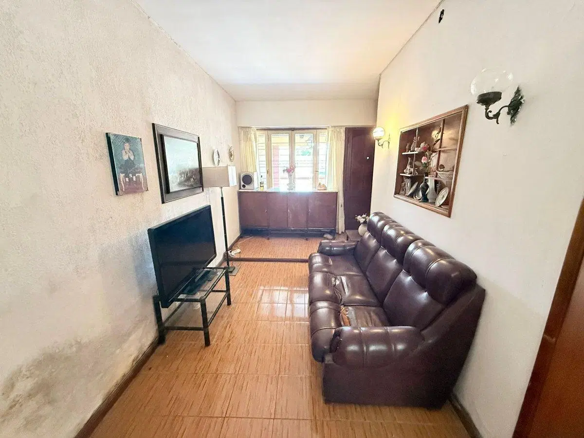 VENTA CHALET 3 AMB, COCHERA Y PATIO 2