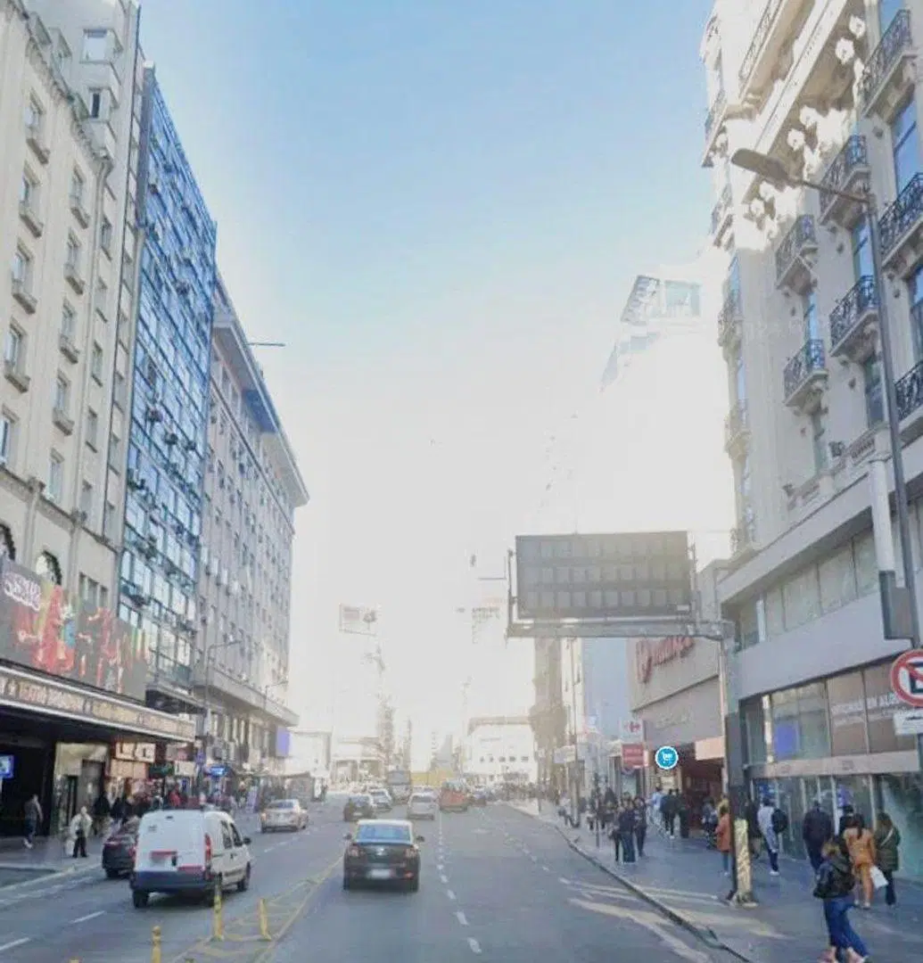 Importante local sobre AV Corrientes 4