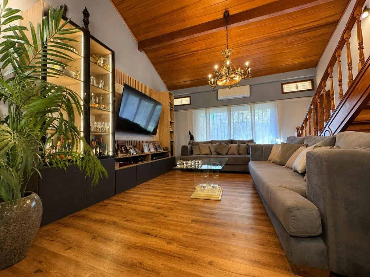 VENTA CASA,  LOMAS DE ZAMORA 2