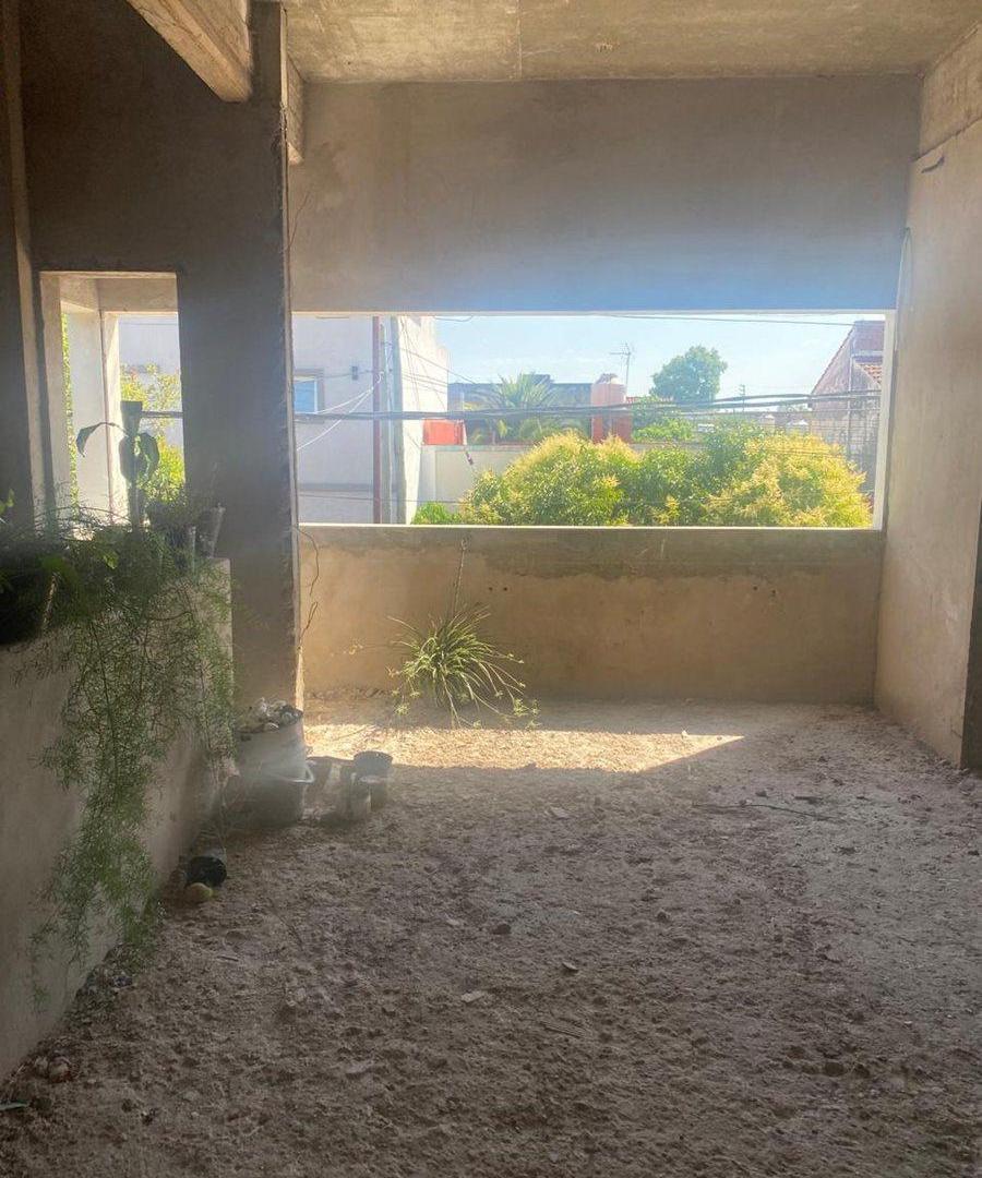 Foto de CASA DE DOS PISOS CON GRAN TERRAZA!!!, imagen 3