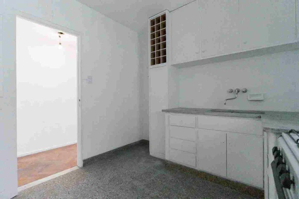Departamento venta-3 amb-Rivadavia 3900. Subte A 5