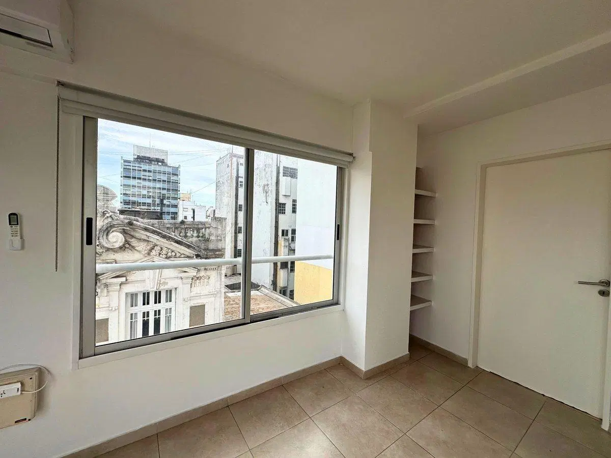 VENTA MONOAMBIENTE APTO CRÉDITO MUY LUMINOSO 2
