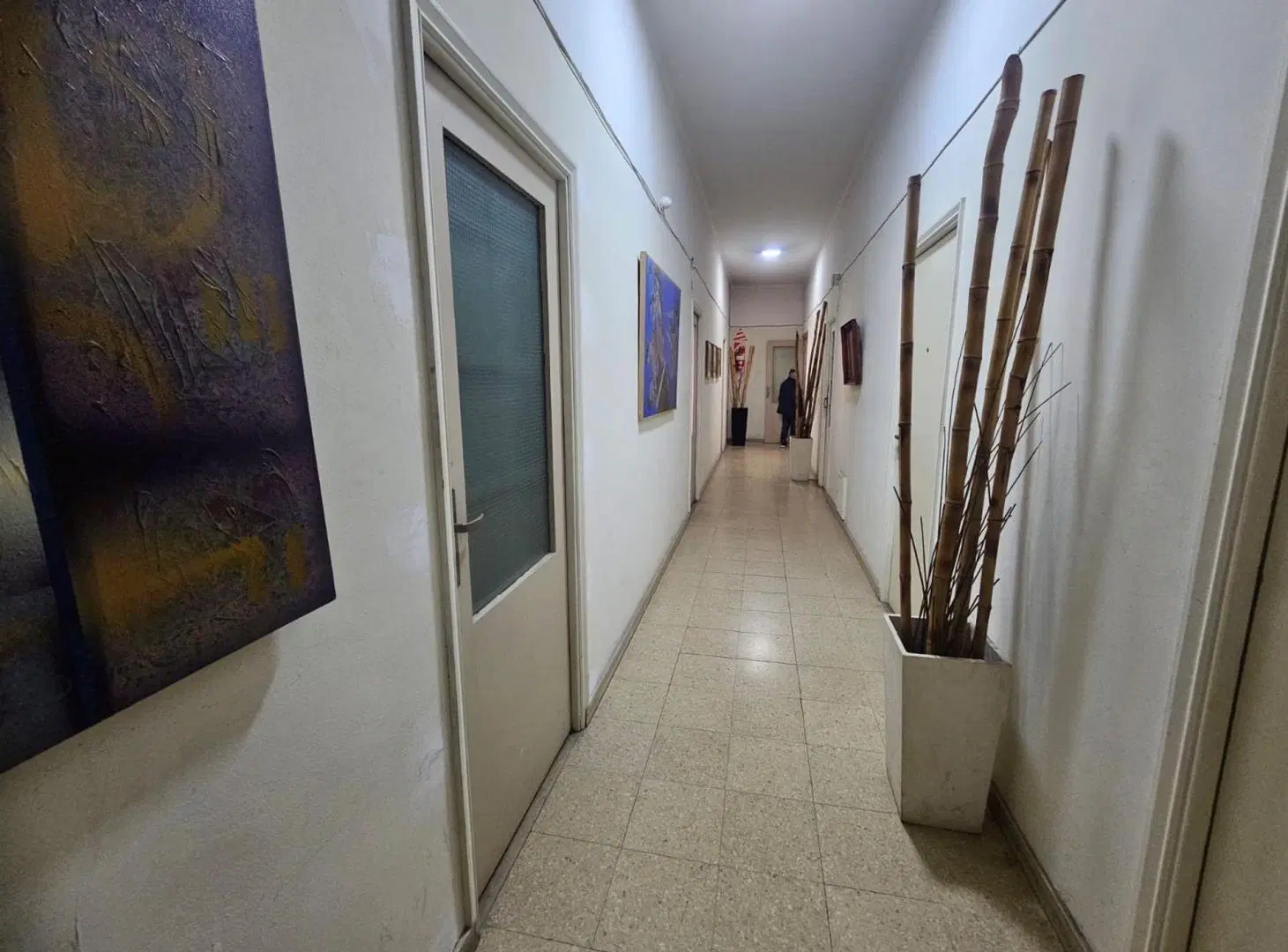 VENTA DE OFICINAS AL FRENTE 5