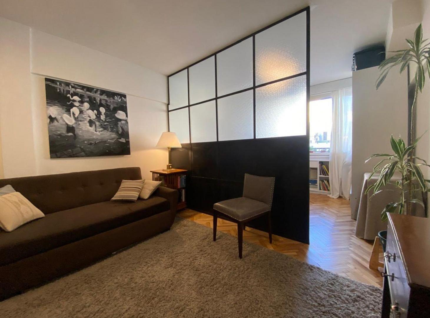 Foto de VENTA DEPARTAMENTO REFACCIONADO A NUEVO TRIBUNALES, imagen 2